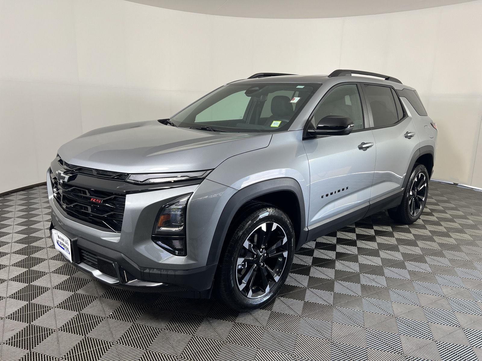 Used 2026 Sterling Gray Metallic Chevrolet AWD RS image 28