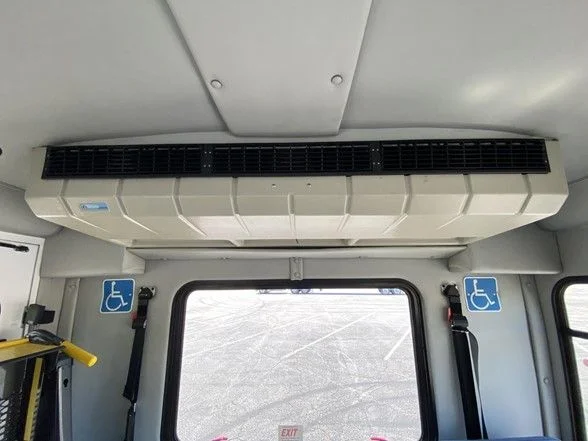 Used 2014 White Ford Handicap Accesible image 34