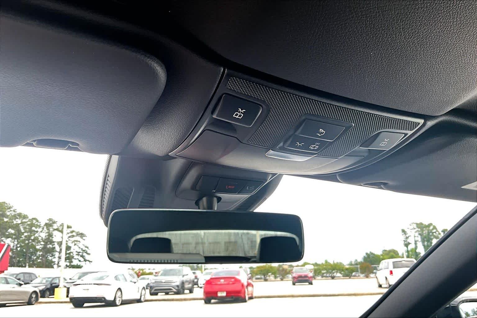 Used 2023 Black Mercedes-Benz E 450 image 36