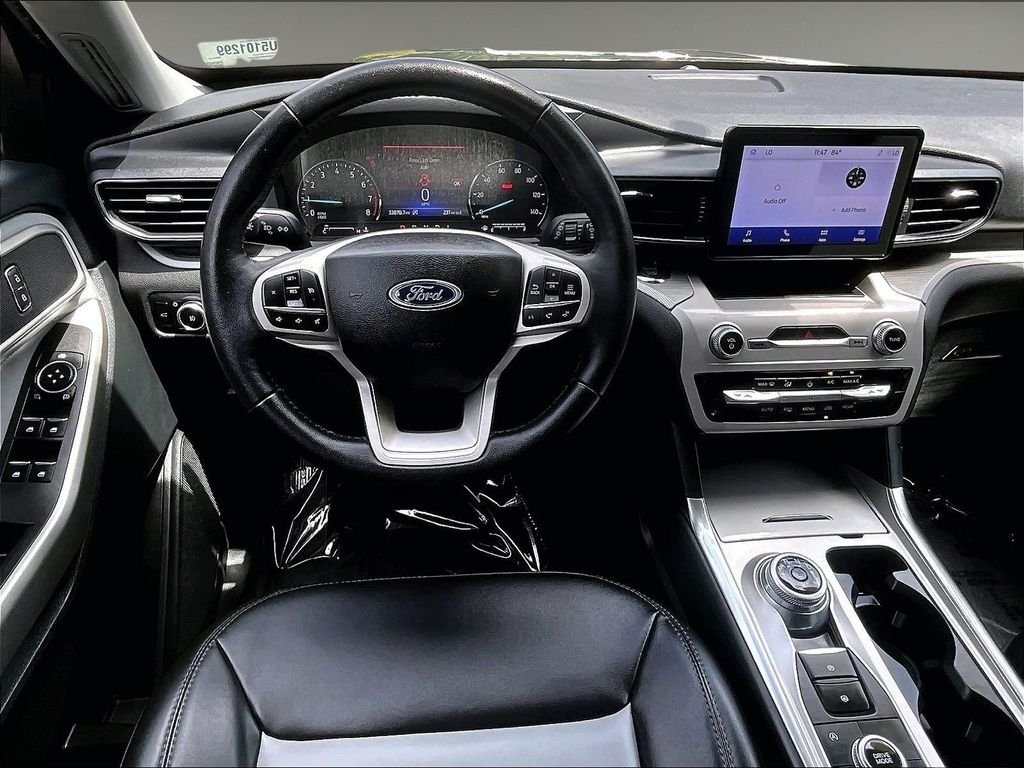 Used 2023 Gray Ford XLT image 18