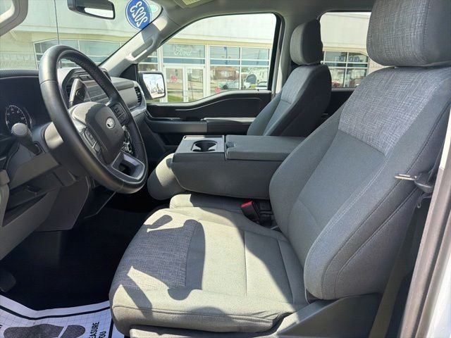 Used 2023 White Ford XLT image 9