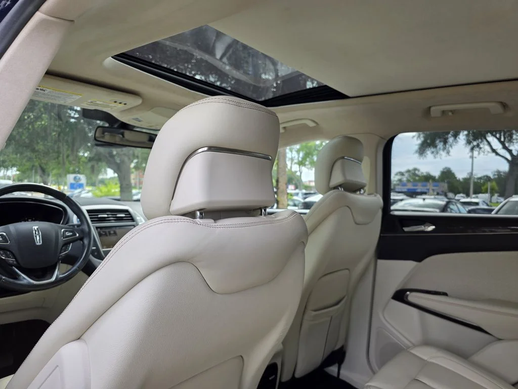 Used 2018 Blue Lincoln Black Label image 17