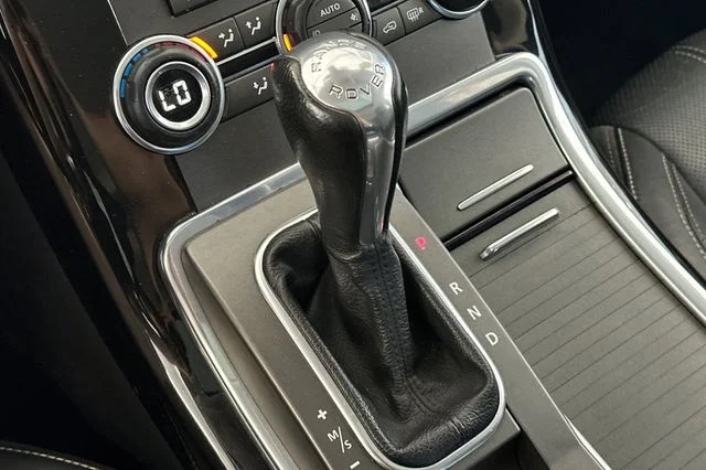 Used 2011 Stornoway Gray Land Rover Supercharged image 23