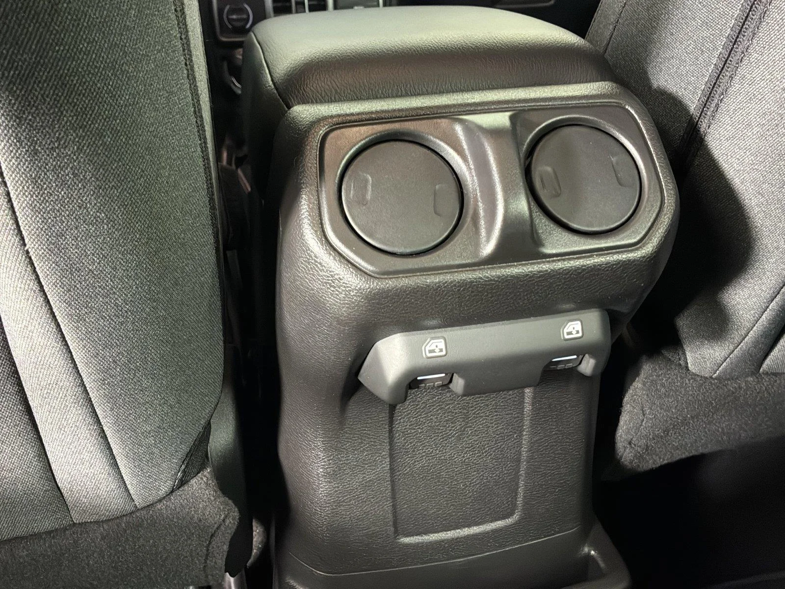 Used 2025 Black Clearcoat Jeep Sport S image 20