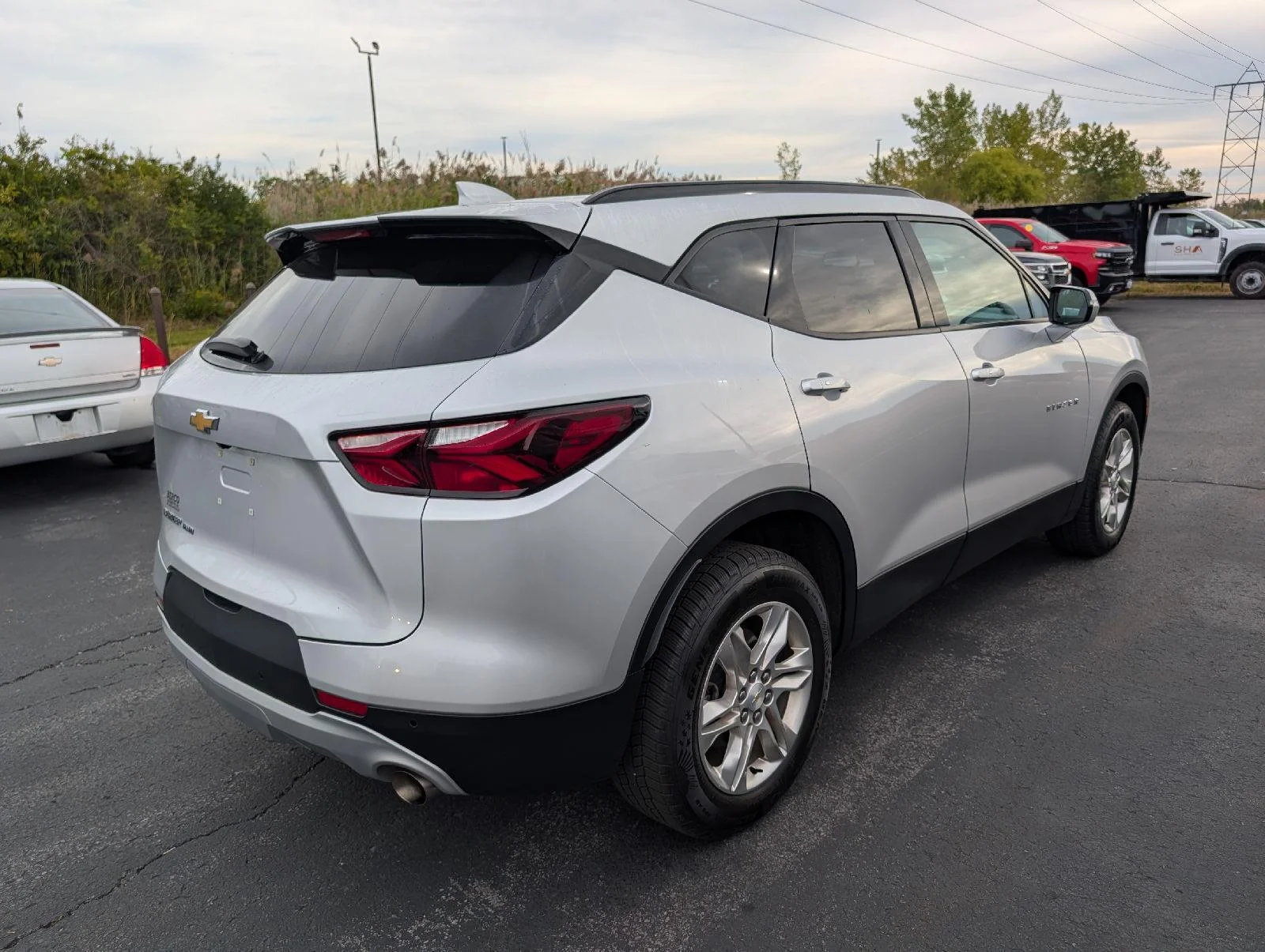 Used 2021 Silver Ice Metallic Chevrolet LT image 7