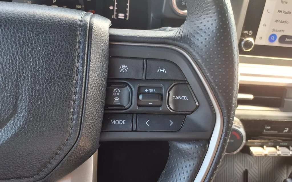 Used 2025 Silver Toyota SR5 image 22