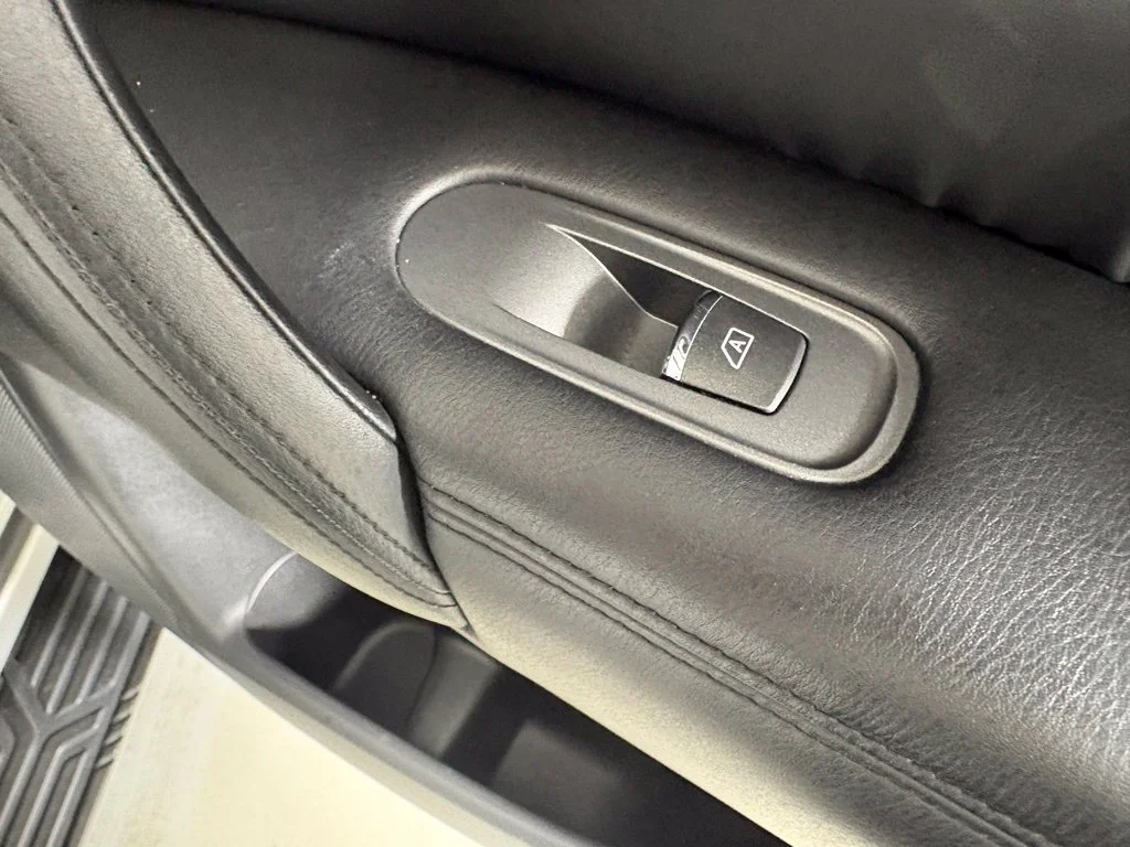 Used 2024 Silver Nissan SL image 15
