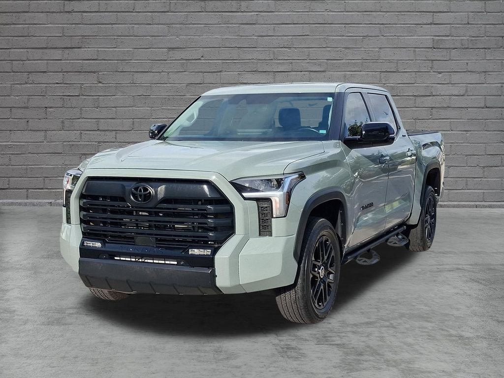 Used 2024  Toyota Limited image 3