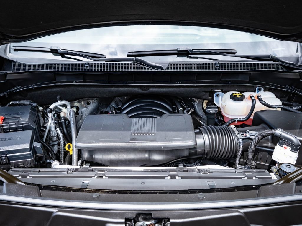Used 2025 Black Chevrolet Premier image 52