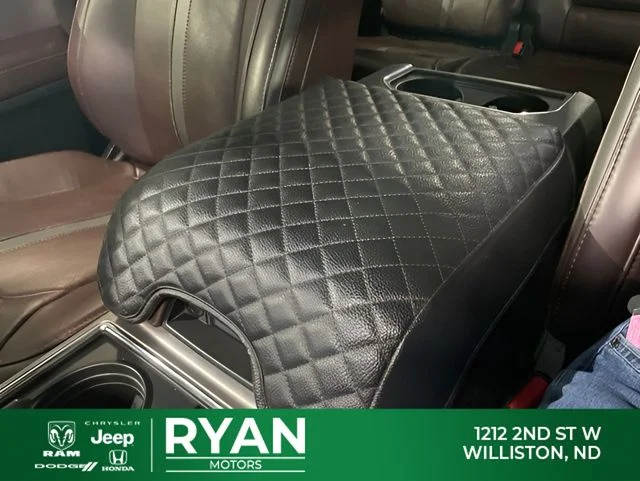 Used 2017 Black Ford Platinum image 22