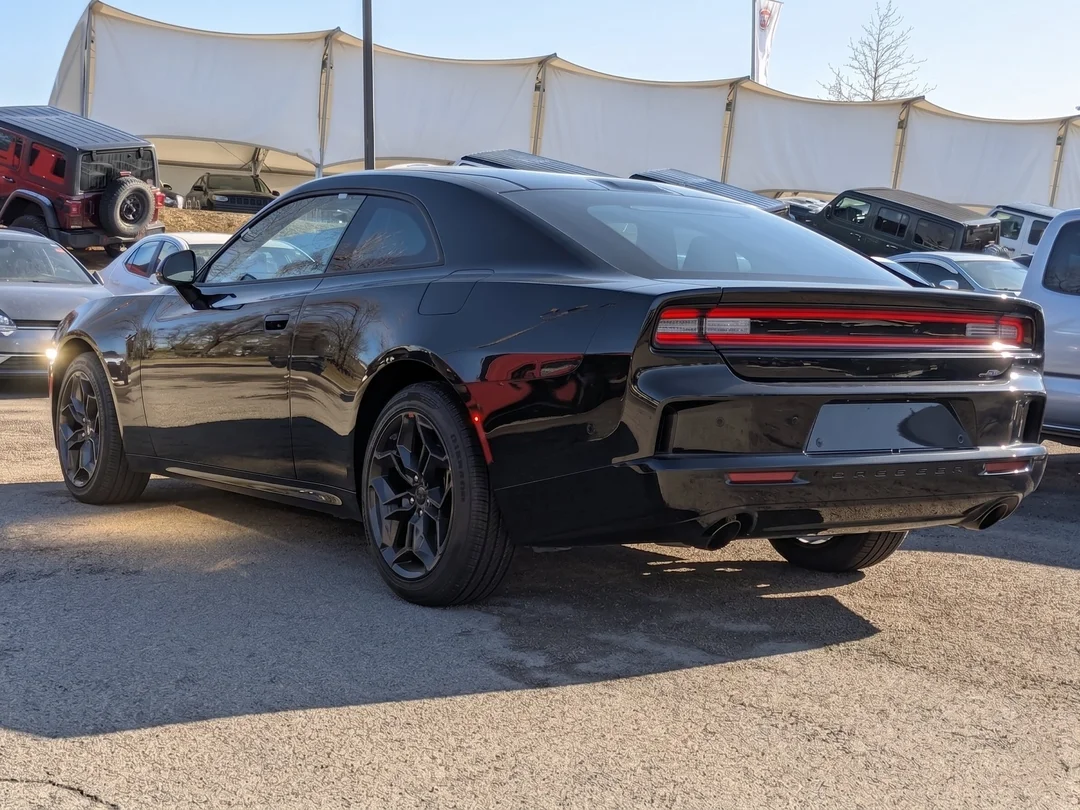 New 2026 Black Dodge R/T - - AWD - Blacktop Package - Driver Convenience Group - 3.0L Hurricane SO Twin Turbo & More! image 6