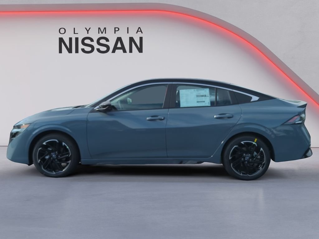 New 2026 Atlantic Gray Metallic / Super Black Two-tone Nissan SR image 3