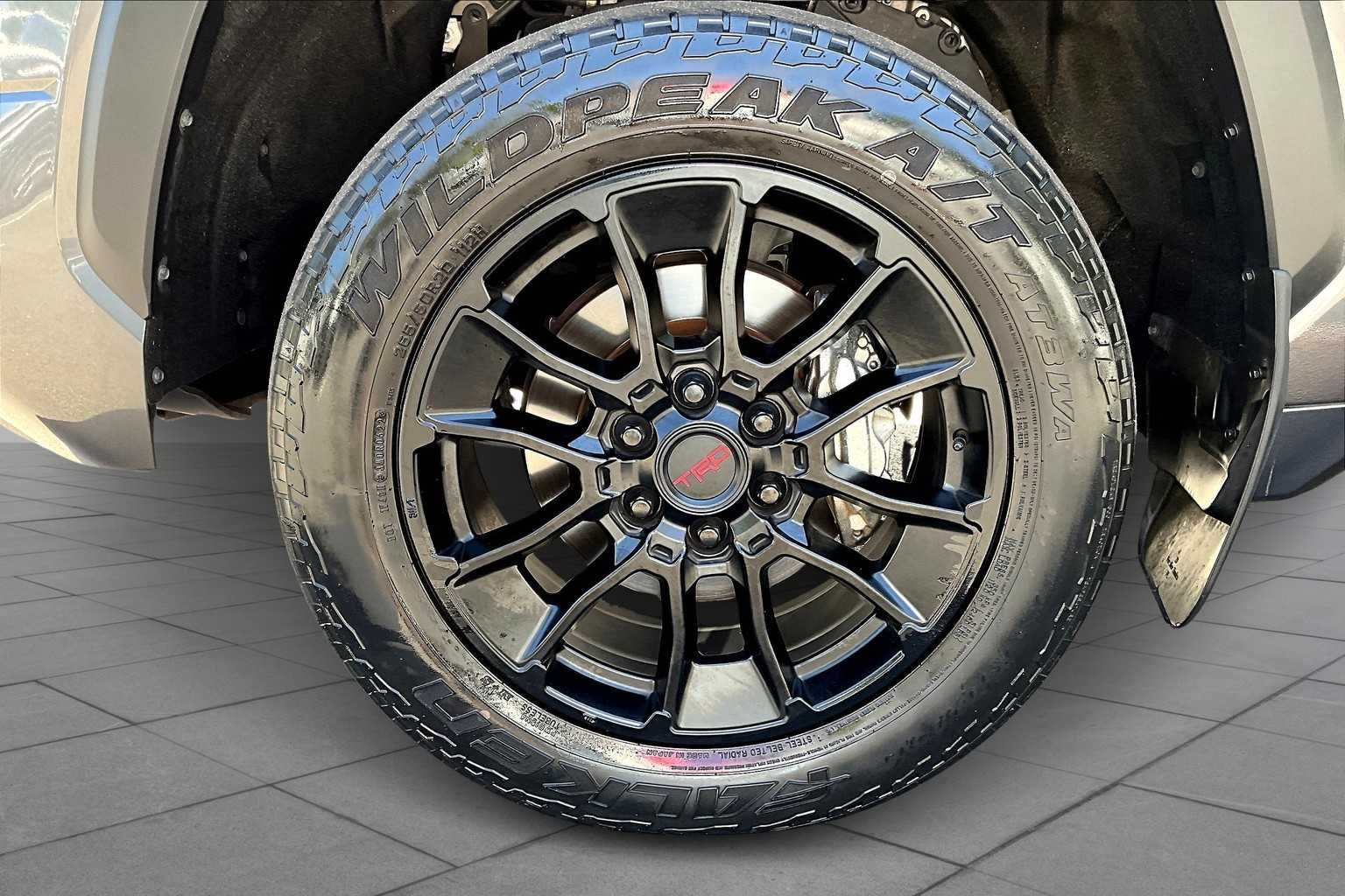 Used 2022 Magnetic Gray Metallic Toyota SR5 image 9