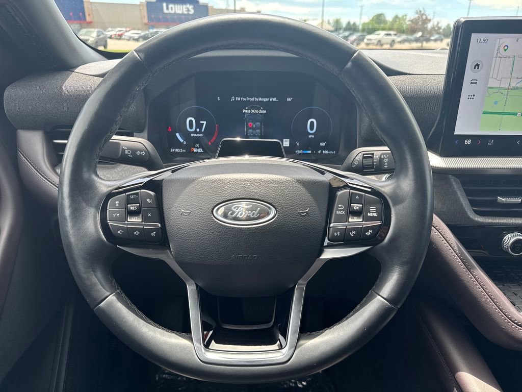 2025 Ford Explorer Platinum - Photo 22