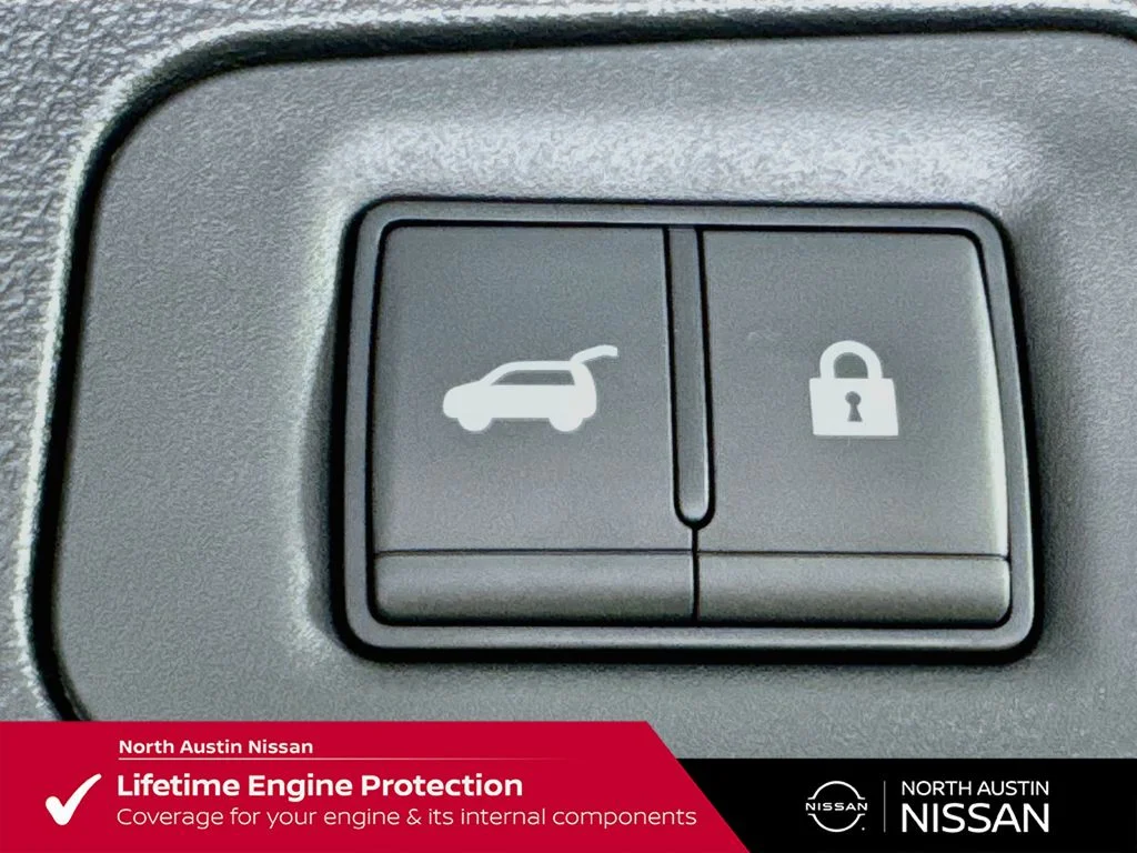 New 2026 Gray Nissan Platinum image 34