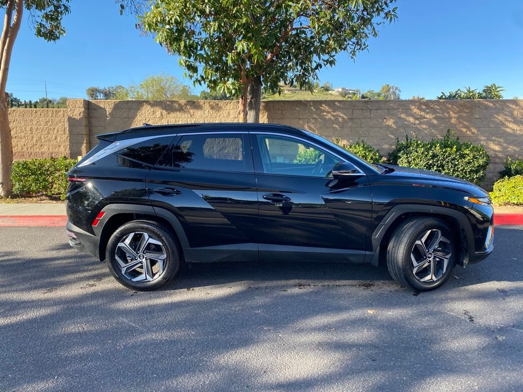 Used 2024 Black Hyundai Limited image 6