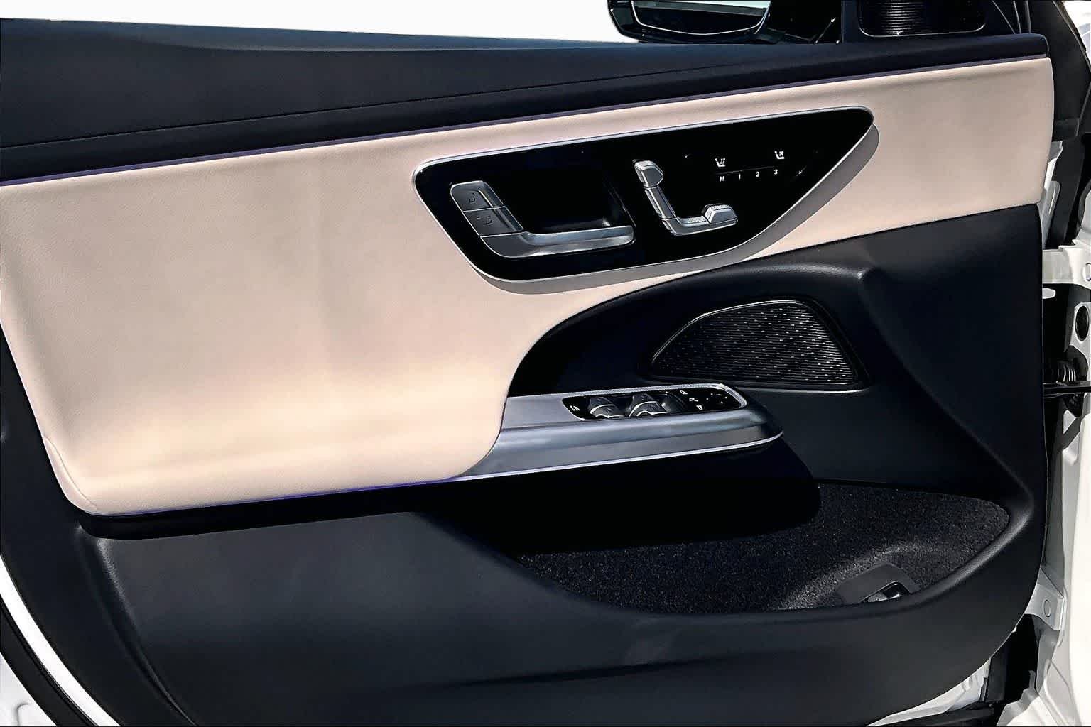New 2026 Polar White Mercedes-Benz E 450 image 15