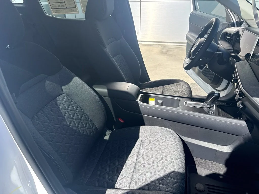 Certified Used 2025 Fresh Powder Nissan SV image 29