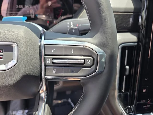 New 2026 Sterling Metallic GMC Elevation image 32