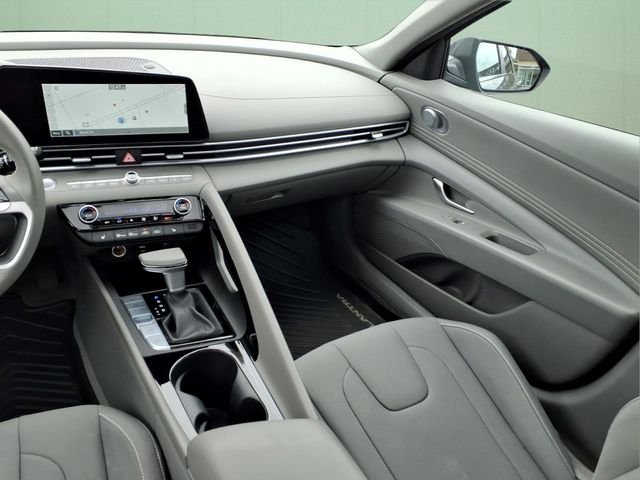 2024 Hyundai Elantra SEL - Photo 21