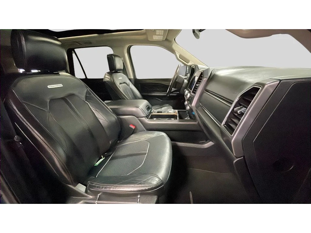 Used 2020 Blue Metallic Ford Platinum image 19