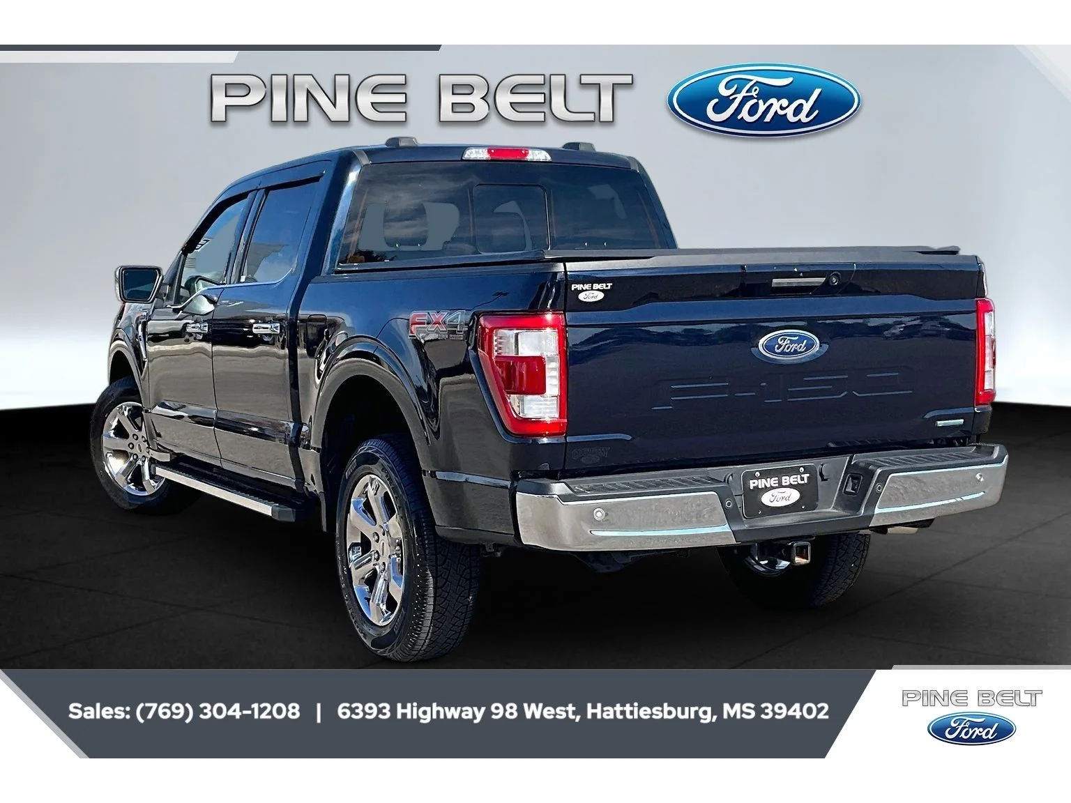 Used 2022 Antimatter Blue Metallic Ford LARIAT image 2