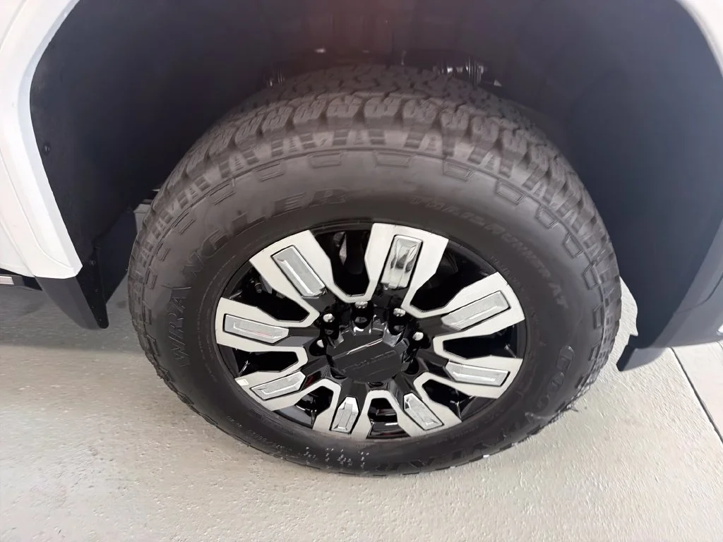 New 2026 Summit White GMC Denali image 4