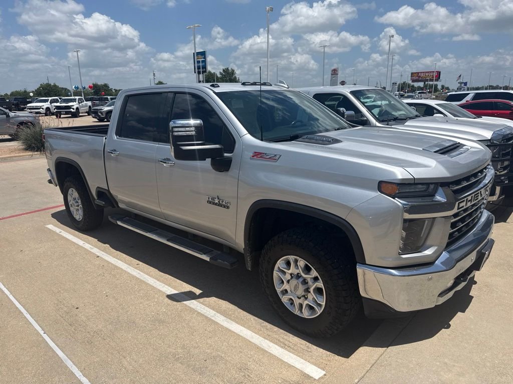 Used 2020 Silver Chevrolet LTZ image 4