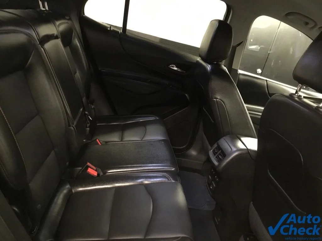 Used 2018 Gray Chevrolet Premier image 31