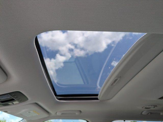 New 2026 Creamy White Pearl Hyundai Blue SEL Premium 8P image 49