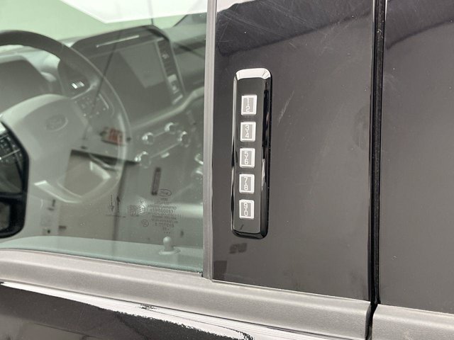 Used 2024 Agate Black Ford XLT image 9