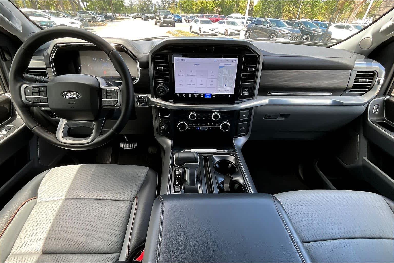 Used 2025 Carbonized Gray Metallic Ford LARIAT image 27