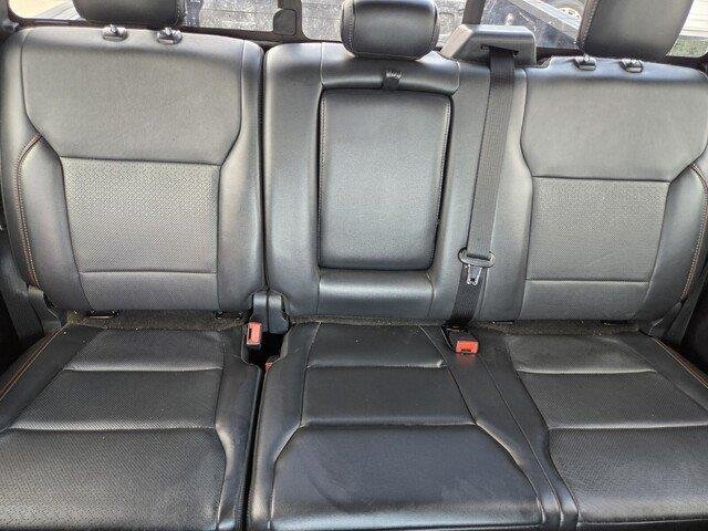 Used 2021 Agate Black Metallic Ford LARIAT image 35