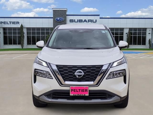 Used 2023 White Nissan SV image 2