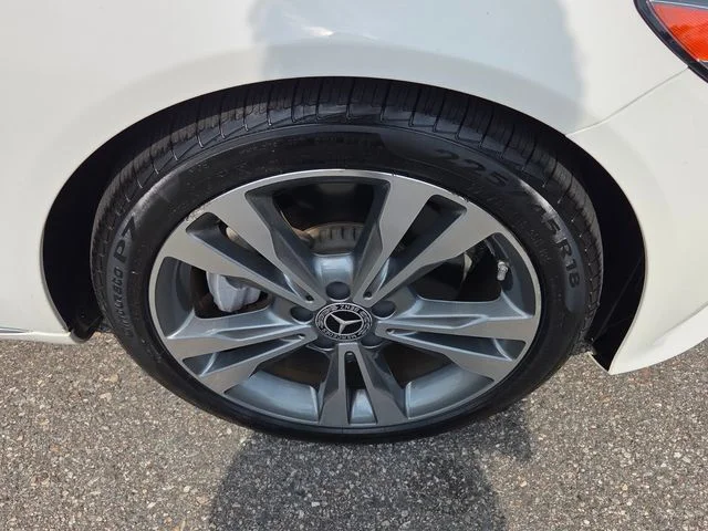 Used 2019 White Mercedes-Benz C 300 image 16