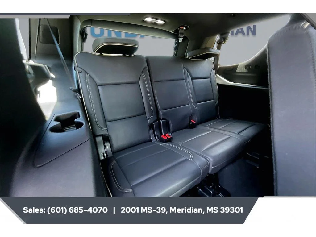 Used 2024 STERLING METALLIC GMC SLT image 21