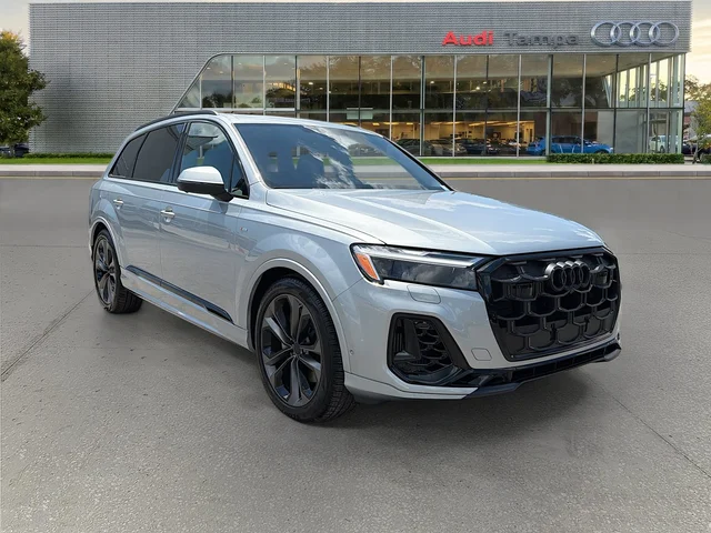 2026 Audi Q7 S line Premium Plus