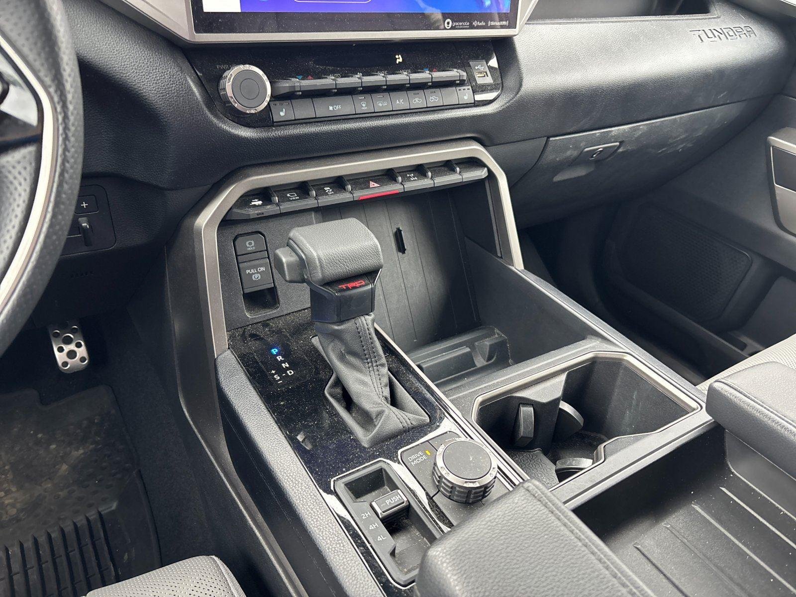 Used 2022 Lunar Rock Toyota SR5 image 27