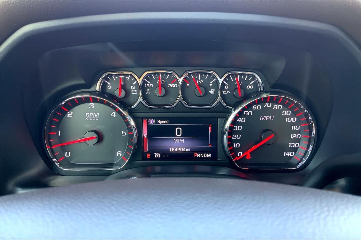 Used 2015 White Diamond Tricoat GMC SLT image 24
