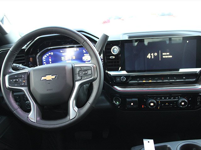 Used 2022 Cherry Red Chevrolet LT image 9
