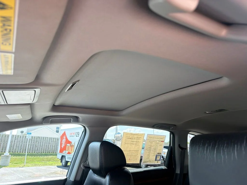 Used 2017  Honda EX-L image 28