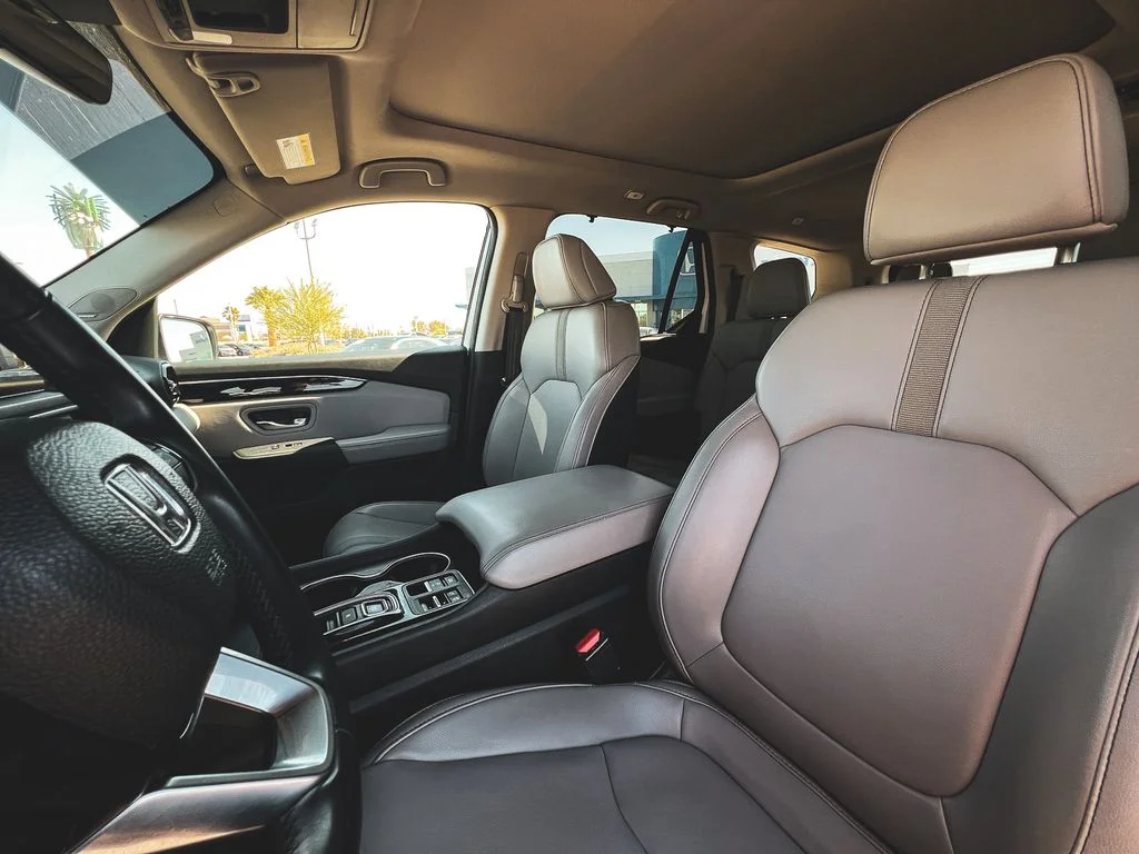 2023 Honda Pilot Touring - Photo 16