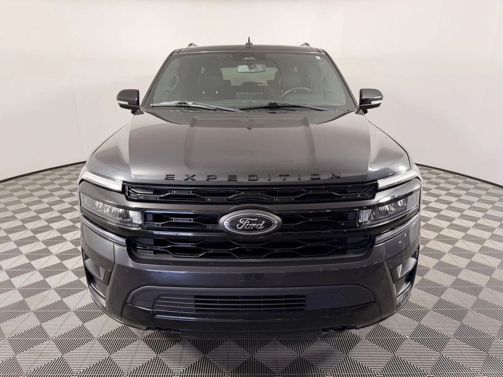 Used 2022 Dark Matter Gray Ford Limited image 11