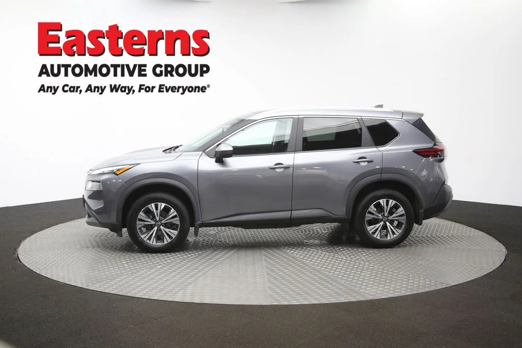 Used 2023 Gray Nissan SV image 60