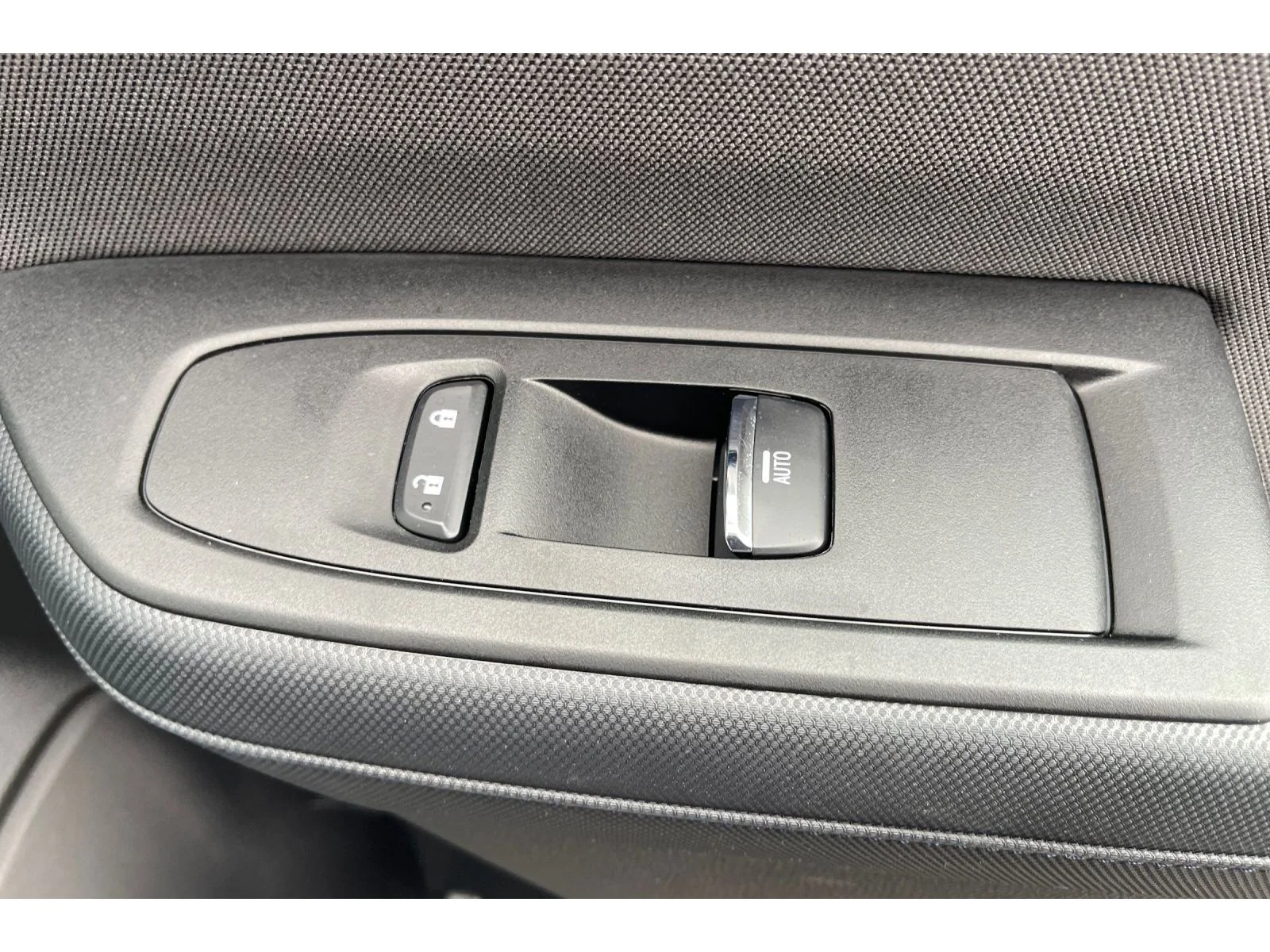 Used 2026 Ice Silver Metallic Subaru Premium image 22