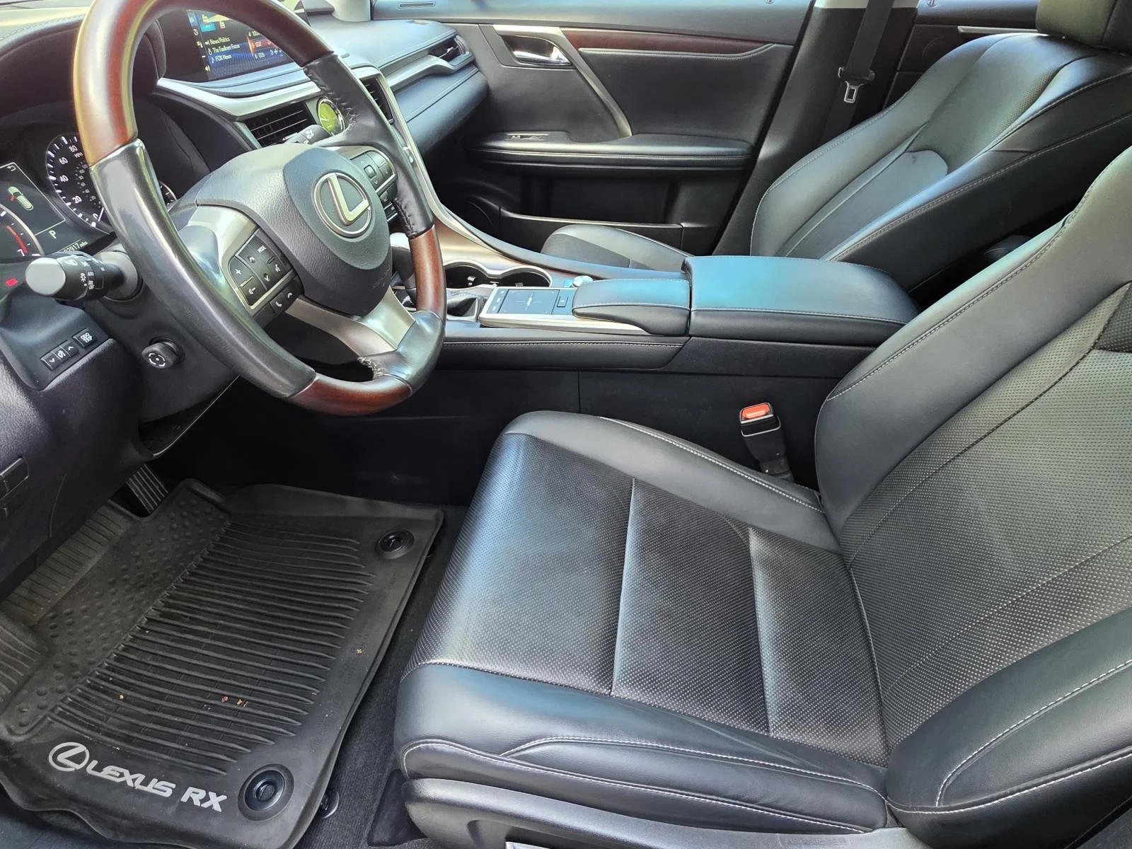 2022 Lexus RX 350 - Photo 6