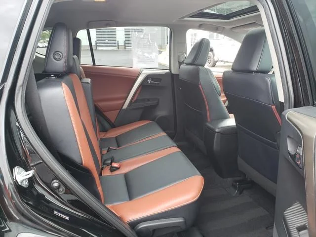 Used 2013 Black Toyota Limited image 15