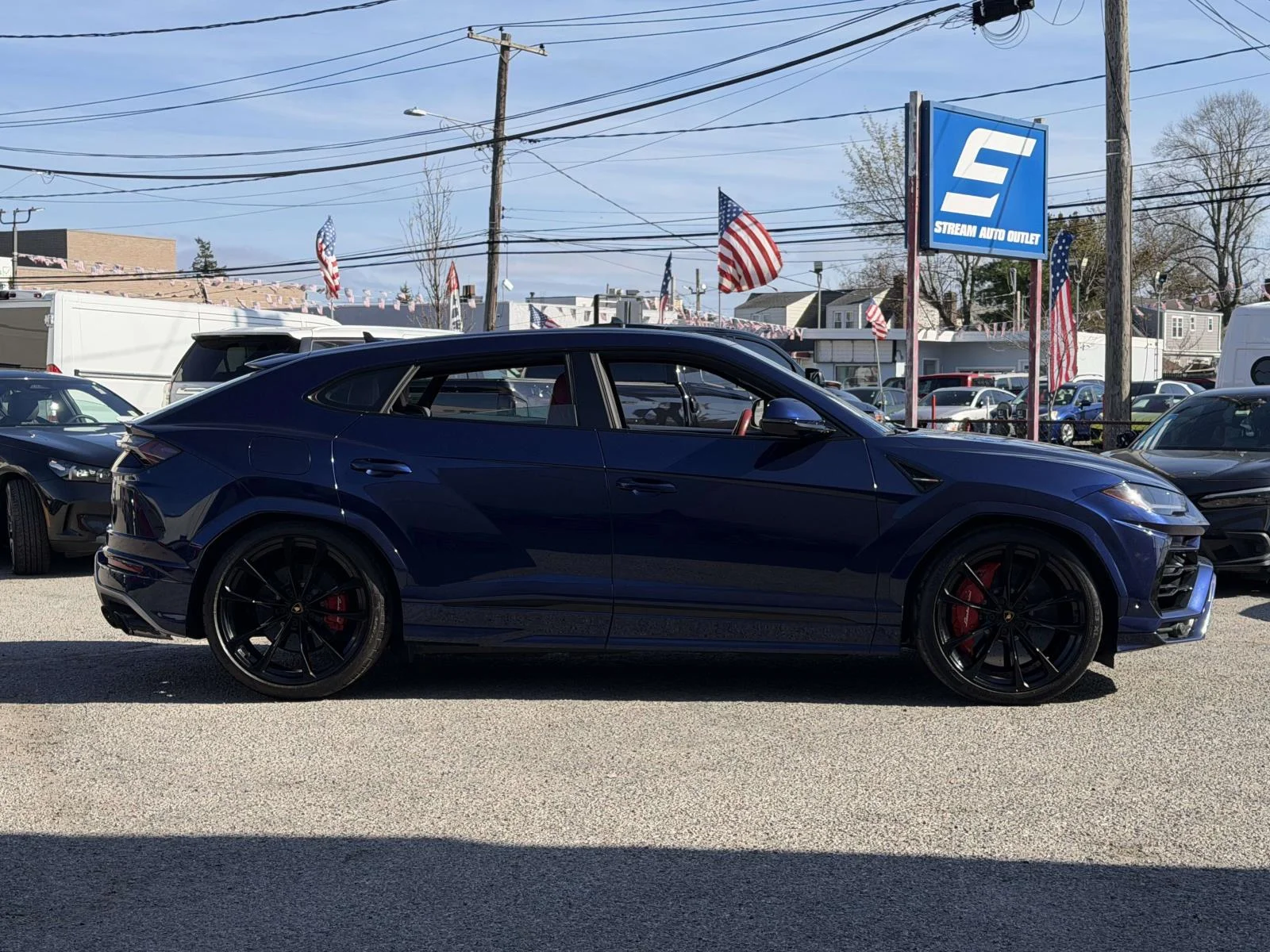 Used 2022 Blue Lamborghini Base image 7