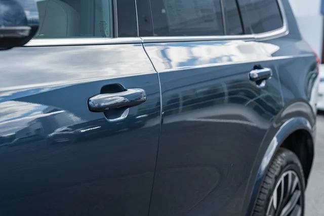 New 2026 Denim Blue Volvo T8 Plus image 16