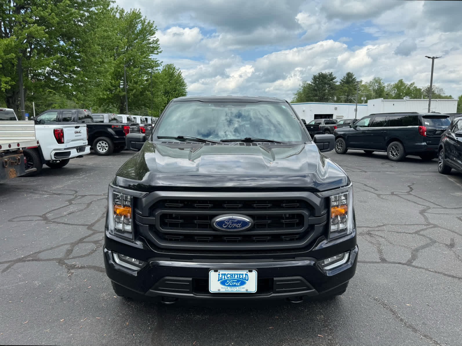 Certified Used 2023 Agate Black Ford XLT image 9